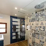 Au Vieux Porche Apartment *